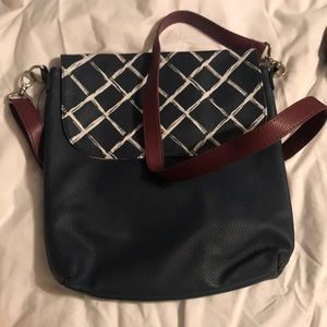 Thirty one crossbody